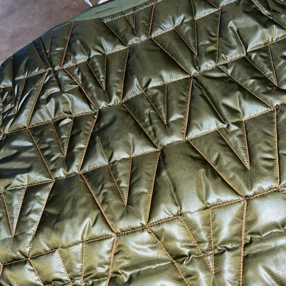 Vlone Green Quilted Jacket SZ L **FINAL DROP** - Picture 4 of 5